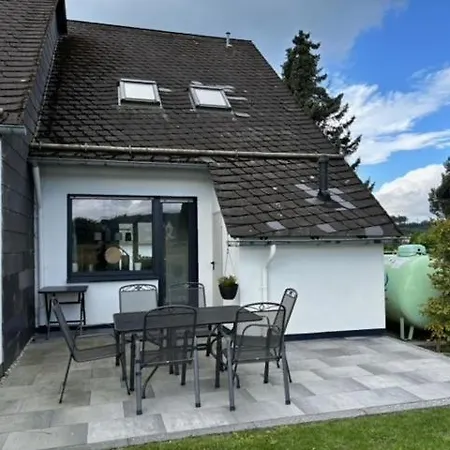 Kuestelnest Holiday home