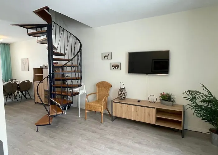 別荘 Kuestelnest *